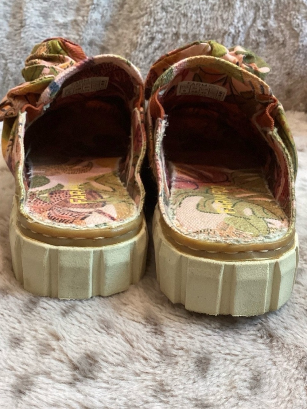 FARM Rio Floral Platform Mules (SZ 9) 🦜 ☀️ - Picture 4 of 5